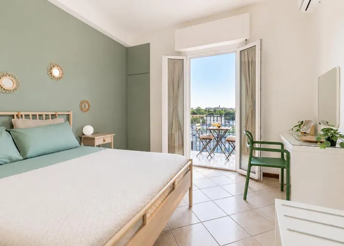 Camesena 40 - 2br For 4 Near Tiburtina Rome